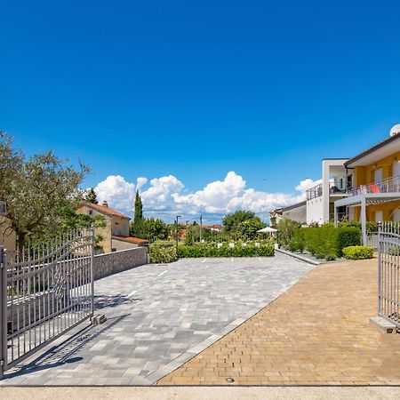 Appartments Adriatic Omišalj المظهر الخارجي الصورة